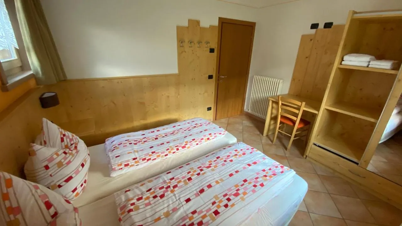Chalet Sunflower Appartamenti Livigno 0*,  Italia