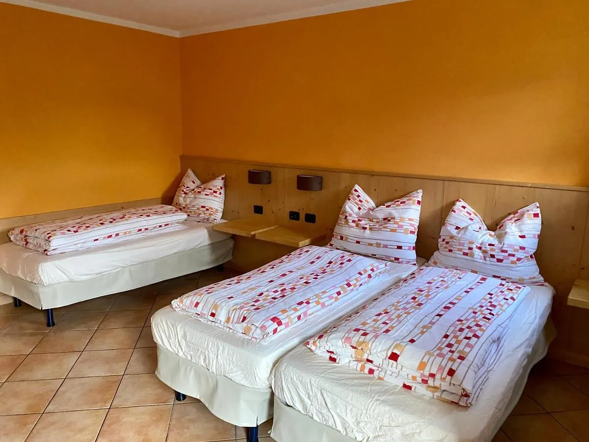 Chalet Sunflower Appartamenti Livigno 0*,